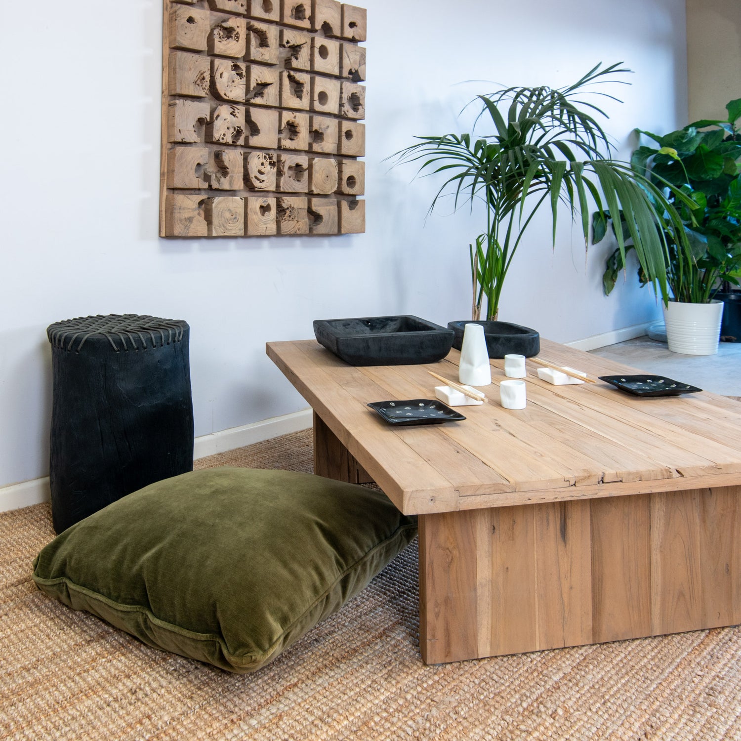 Mirrors + Wall Art + Accessories (TML)