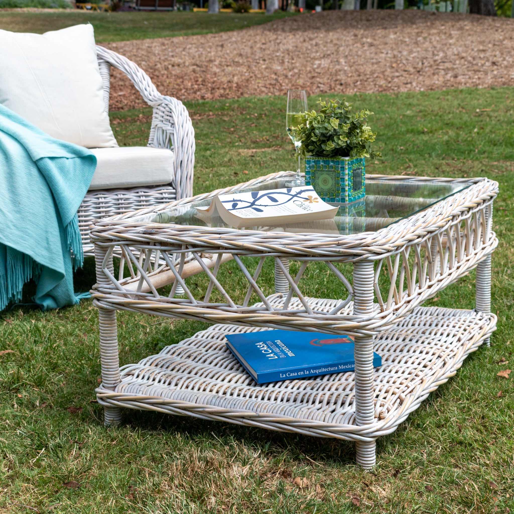 ISA Coffee Table