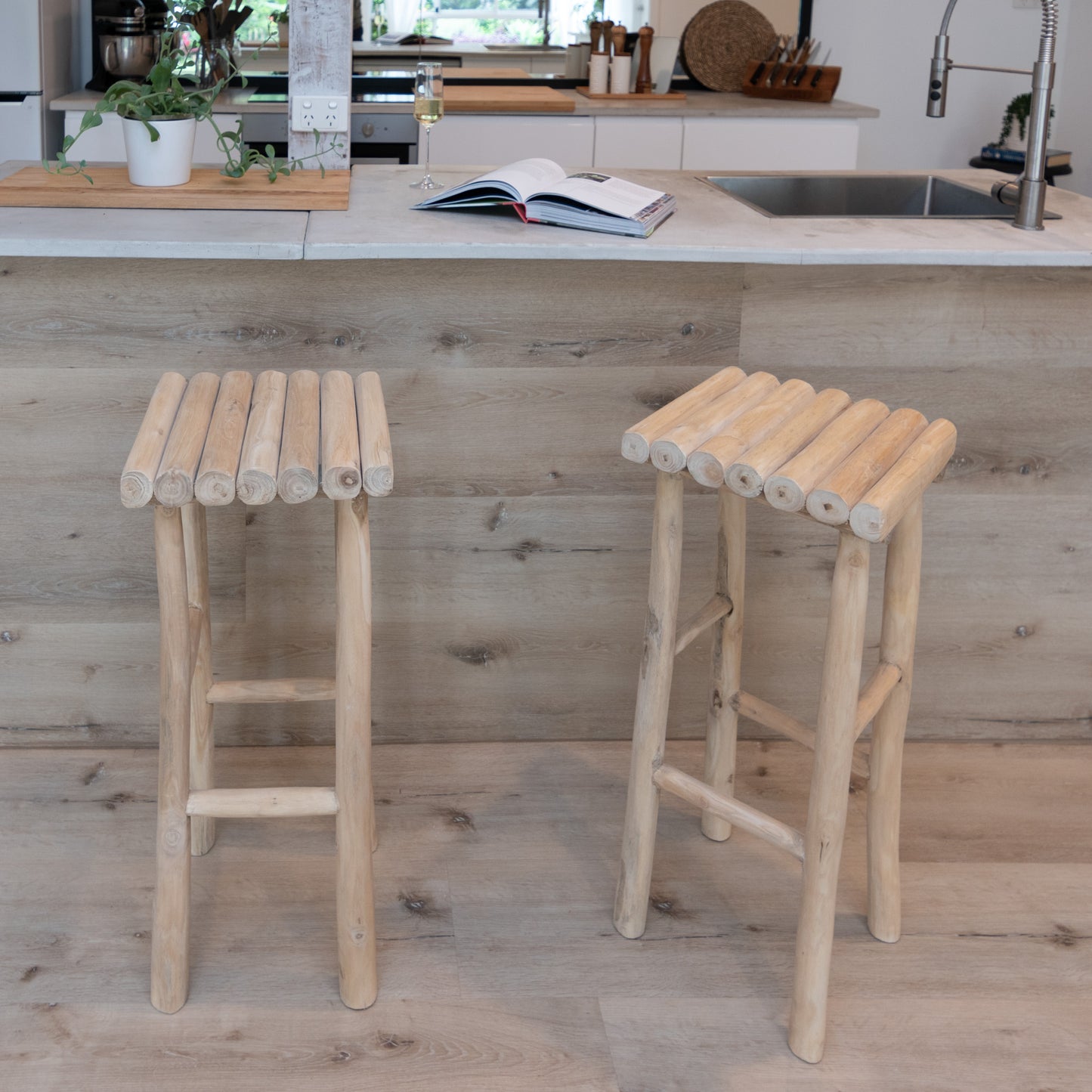 Barstool - Thiago - Teak